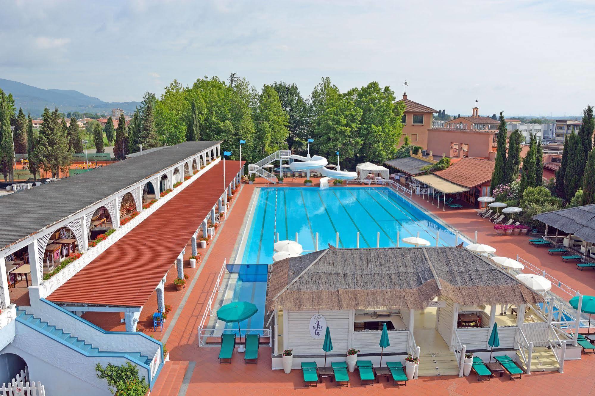 Hotel Boccaccio Calcinaia Extérieur photo